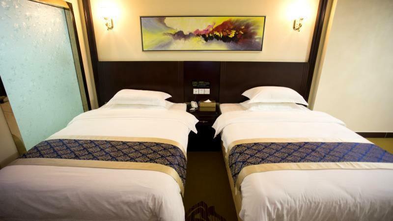 Longhui Business Hotel Huizhou (Guangdong) Exterior foto