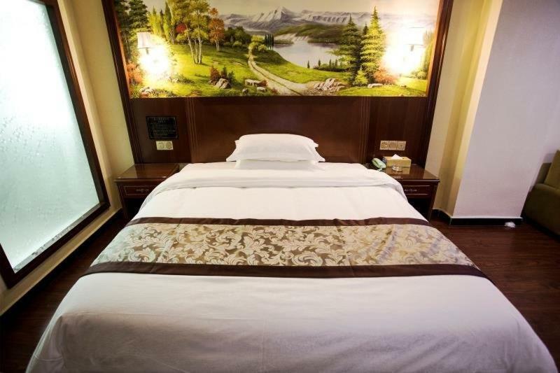 Longhui Business Hotel Huizhou (Guangdong) Exterior foto